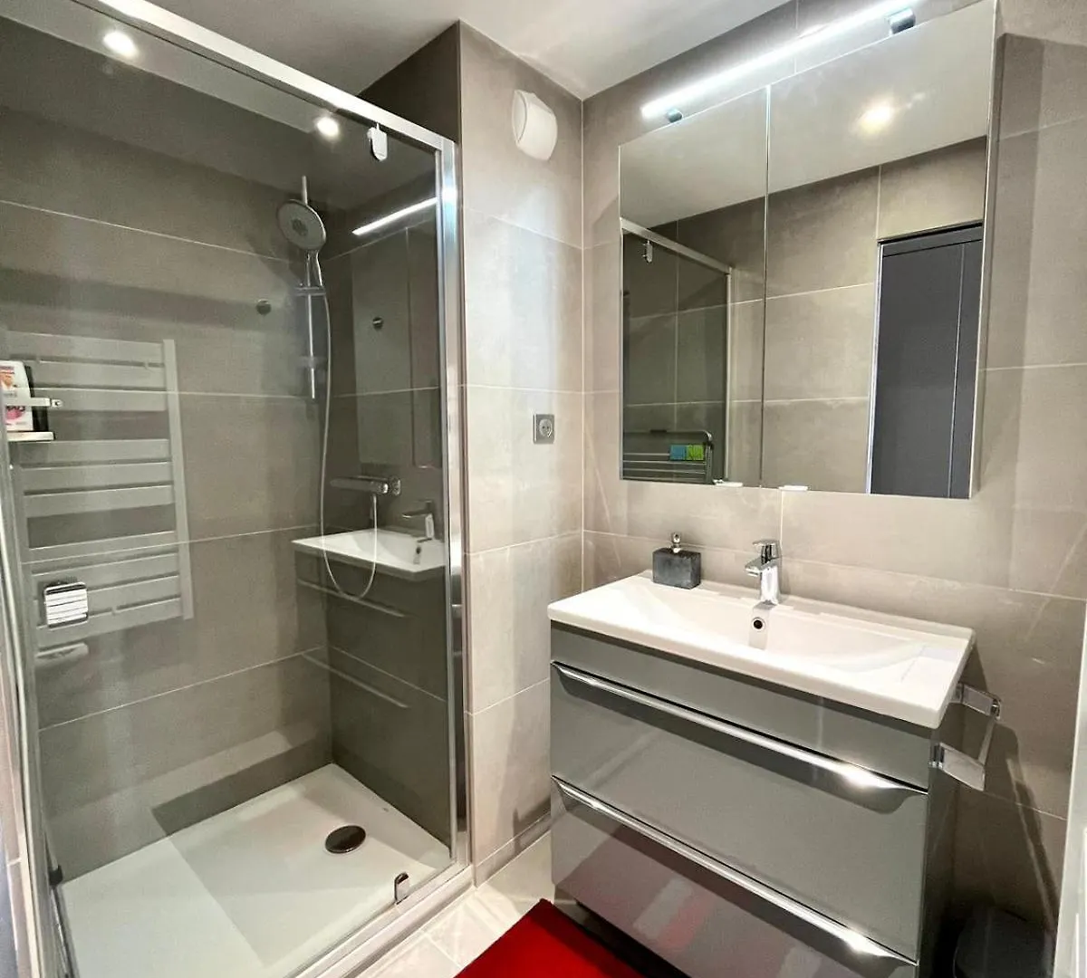 Apartment Appartement Haut De Gamme Vue Mer Classe 3 Etoiles Cannes France